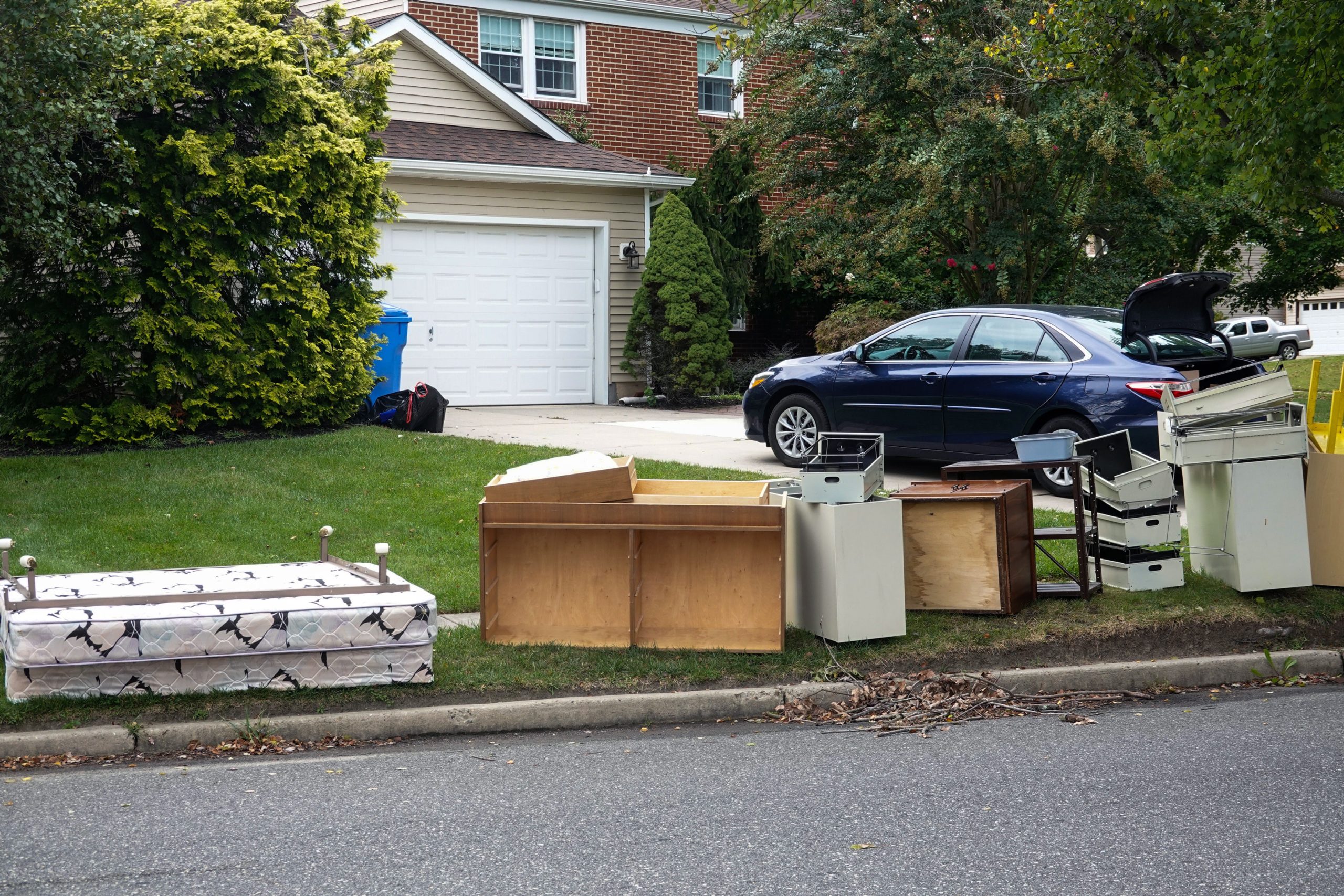 Hiring a Junk Removal Service